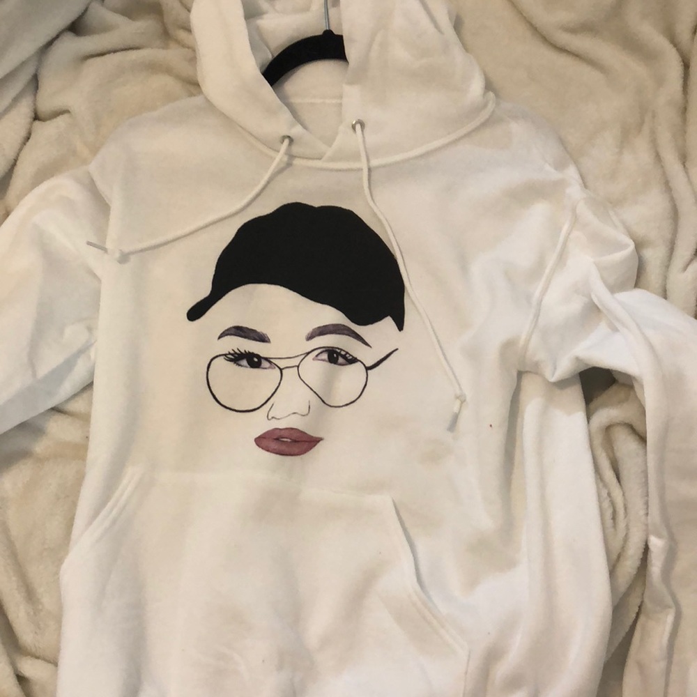 James Charles flashback marry sweatshirt